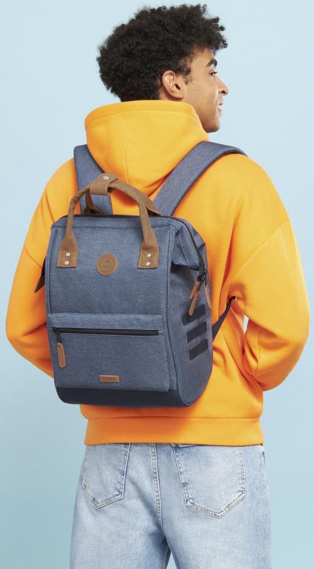 Cabaia isolierender Outdoorrucksack Paris Apero Flaschenöffner Blue Medium