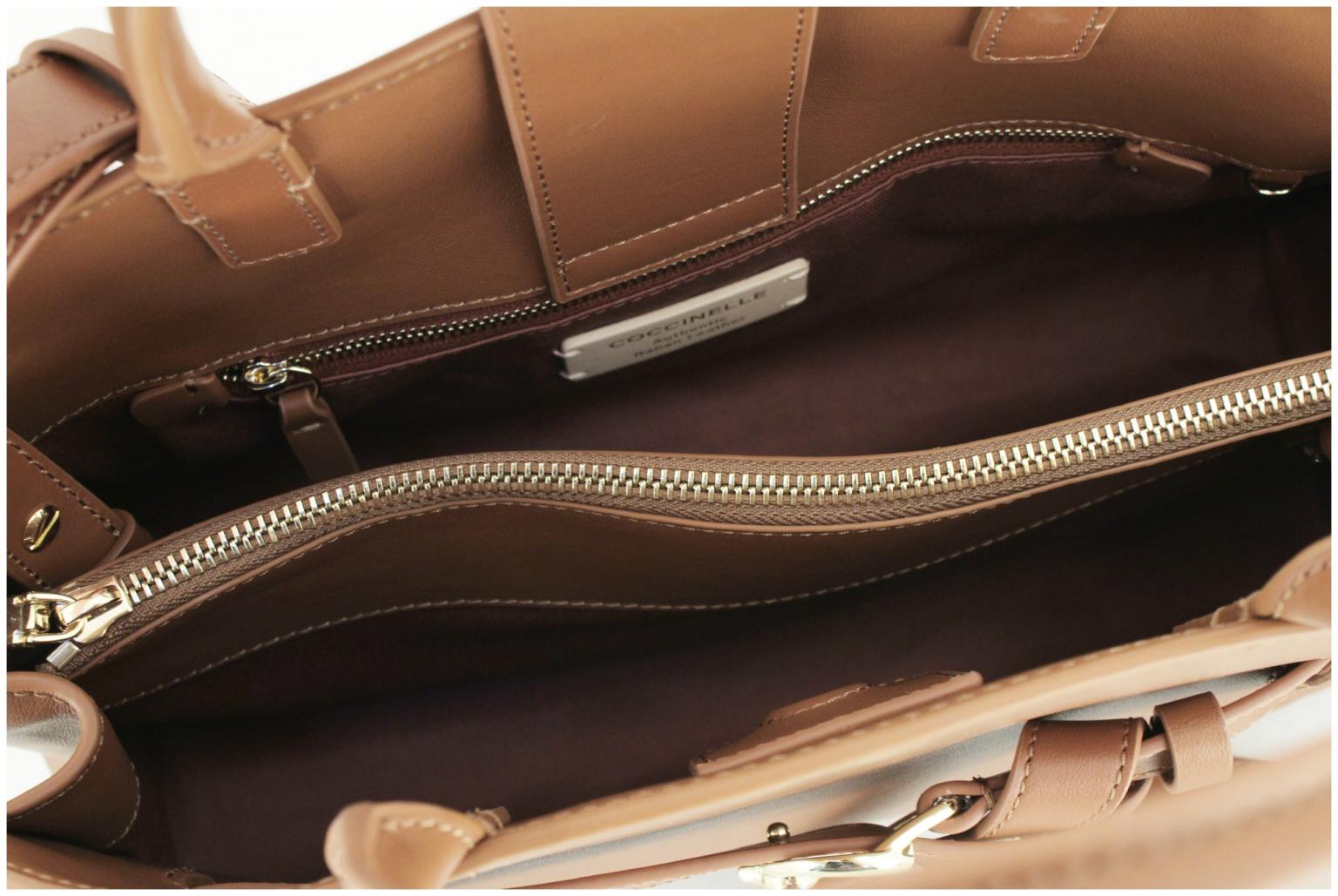 Coccinelle Sabine Suede Kurzgrifftasche Velours Warm Taupe