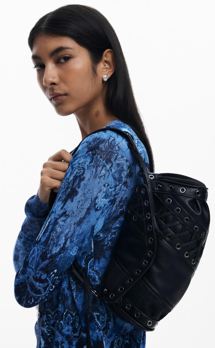 Desigual Umhängetasche schwarz Schnürung Zarauz Tango Patch Ösen