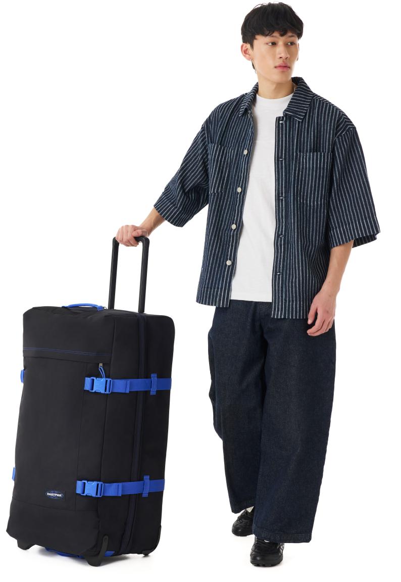 Eastpak Tranverz L Rollenreisetasche Kontrast Black Blue - Schwarz