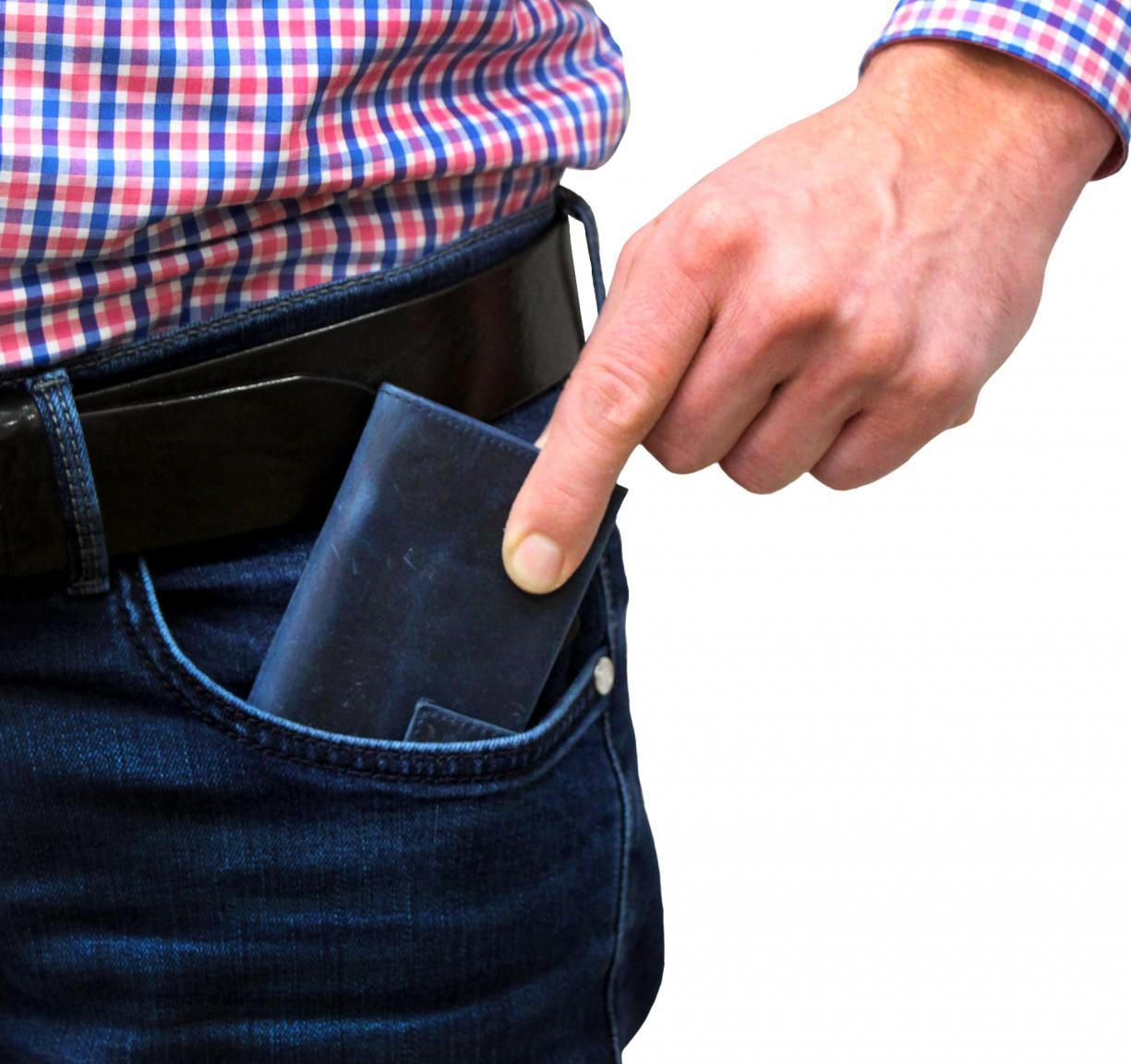 Geldtasche mit Kartenhülle aus Metal Secwal Hunter blau