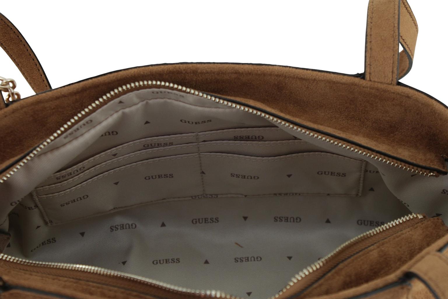 Guess Devon Schultertasche Velours Cognac - Braun