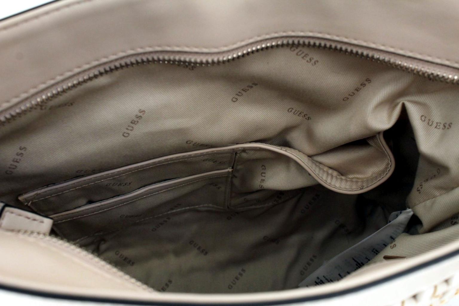 Hobobag Guess Sicilia Sand Beigeton Flechtdesign