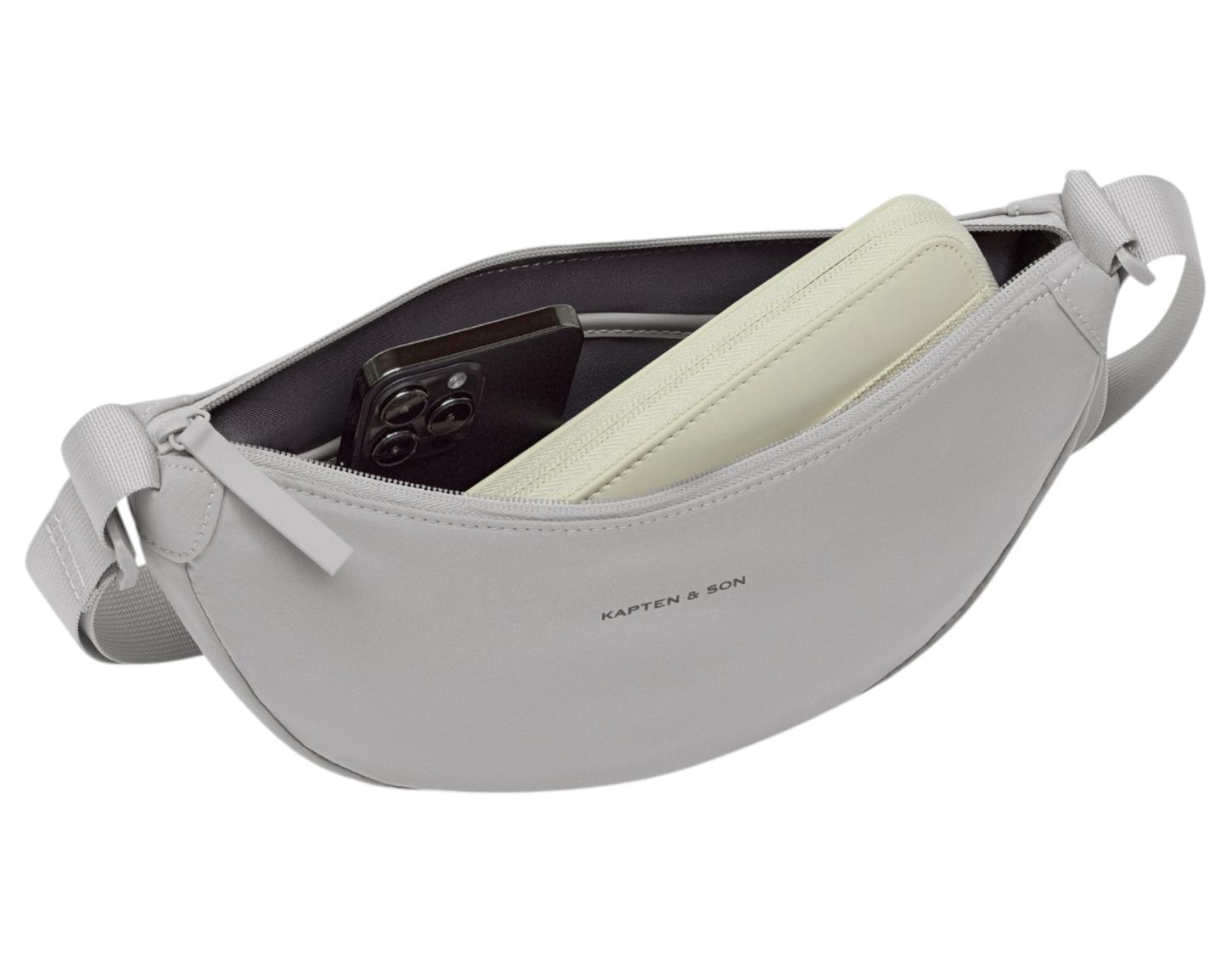 Kapten & Son Essential Moon Bag Crossovertasche Greige - Beigegrau