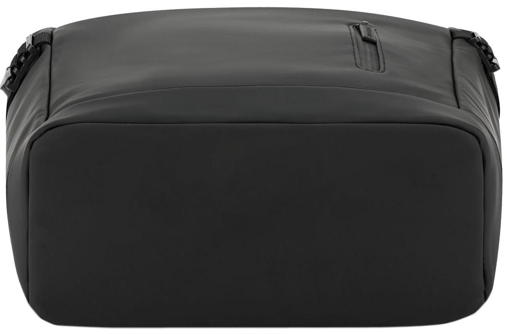 Kapten & Son Reiserucksack Black Helsinki wasserabweisend unisex