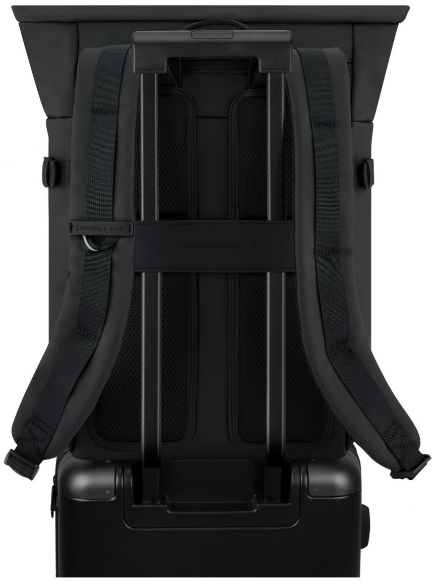 Kapten & Son Reiserucksack Black Helsinki wasserabweisend unisex