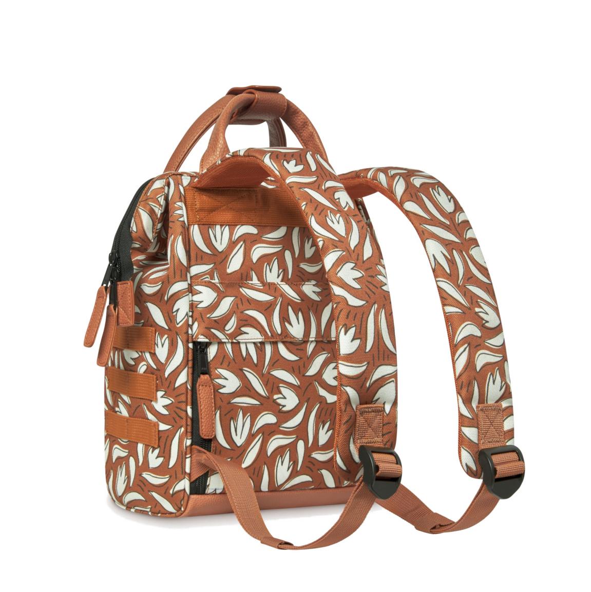 Minirucksack Cabaia Adventurer Small Sumatra Camel gemustert