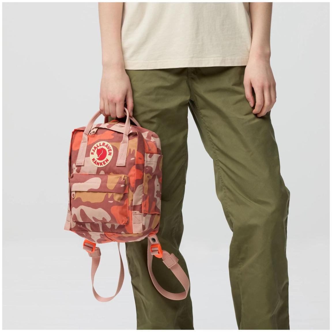 Special Edition Fjällräven Kanken Graphics Mini Kinderrucksack Chalkrose Hidden Animals