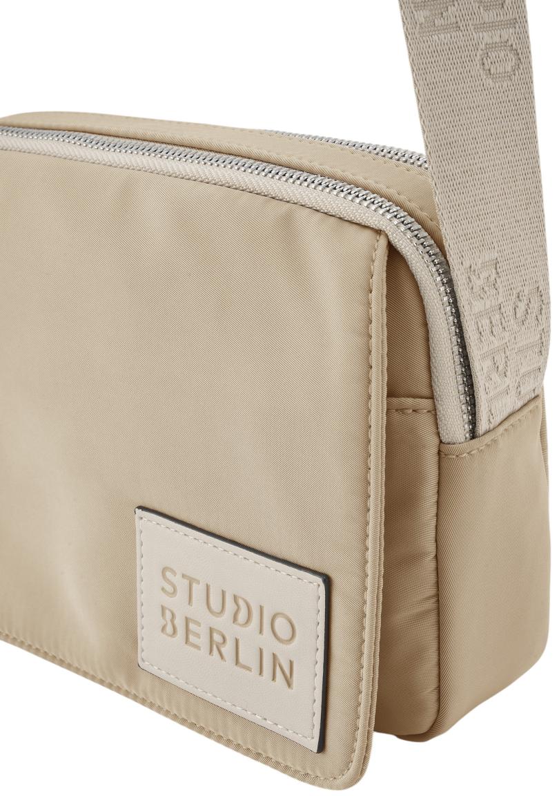 Studio Berlin Dahlem Essential Nylon Crossovertasche Beige