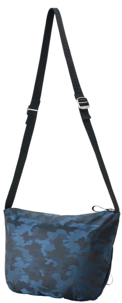 Studio Berlin Tegel Shiny Camo Crossovertasche Camouflage - Blau