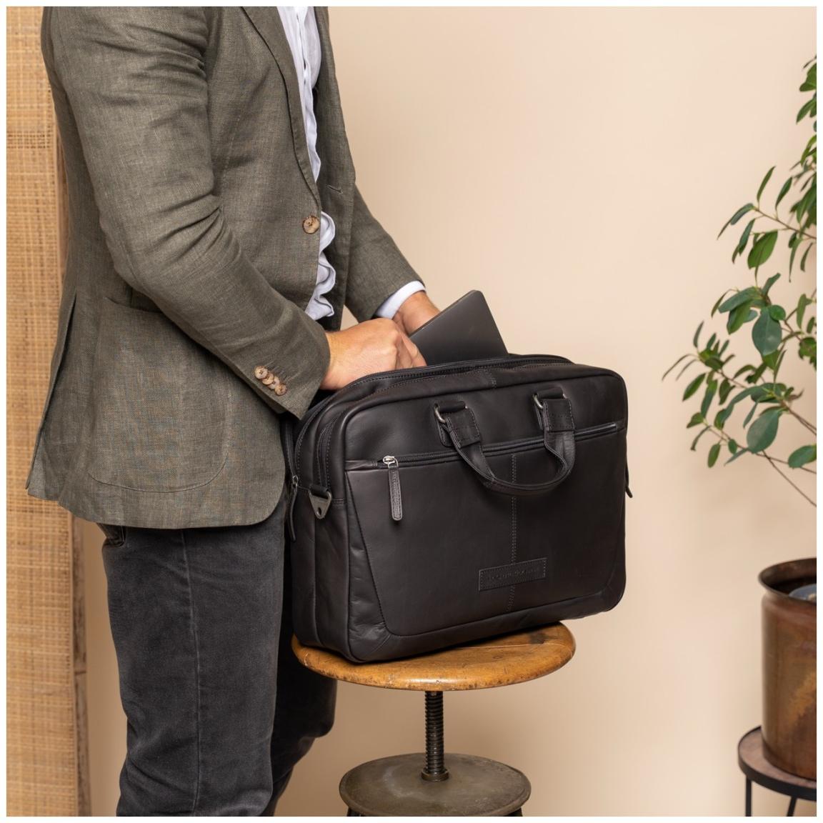 The Chesterfield Brand Seth Business Bag dunkelbraun Wax Pull Up
