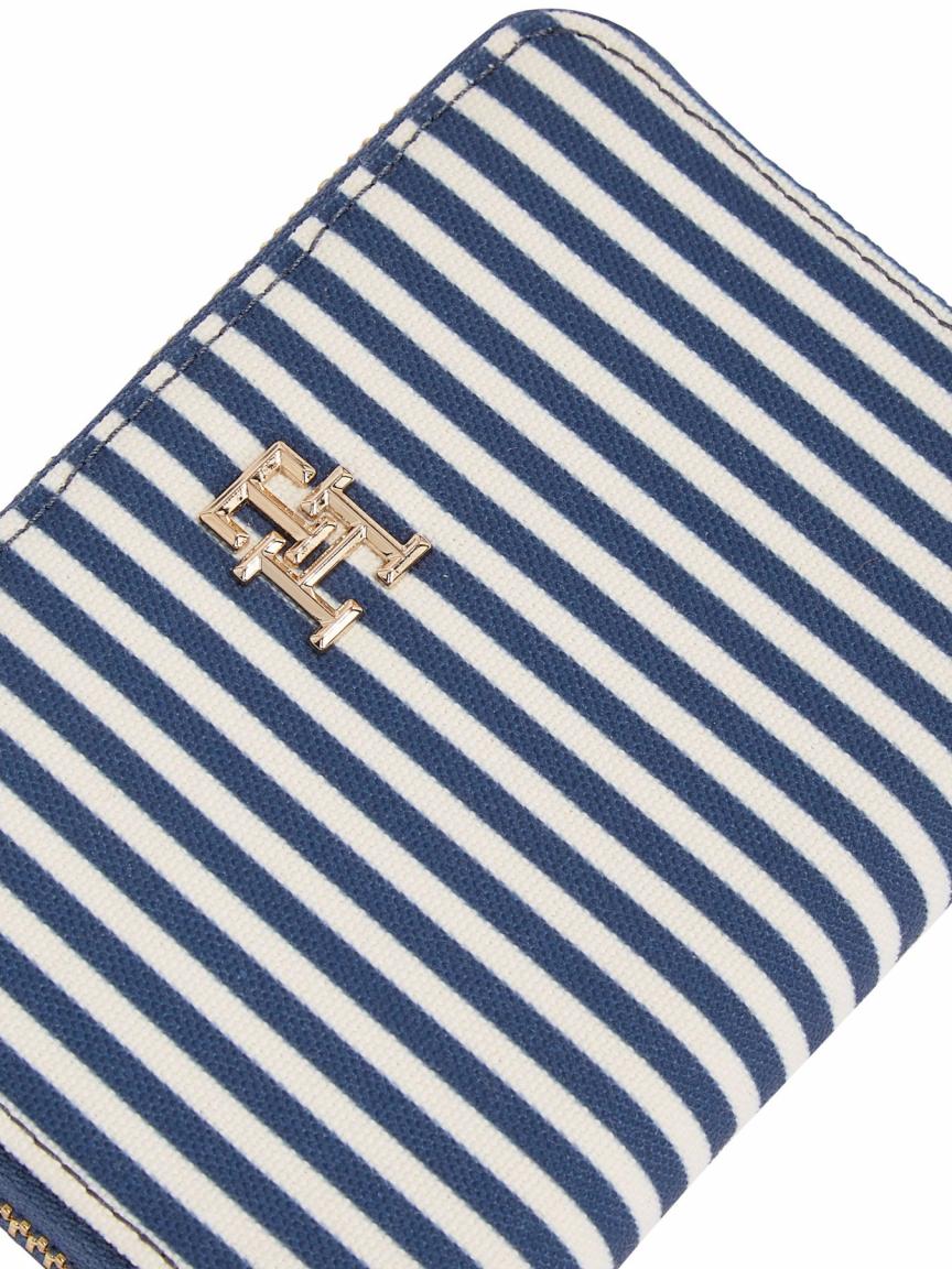 Tommy Hilfiger Zip Arround Börse Poppy Summer Med ZA Marine gestreift nachhaltig