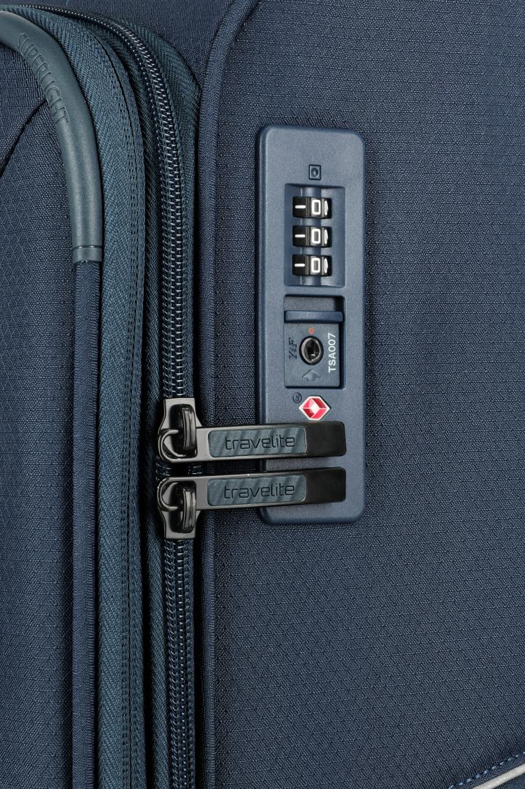Travelite Skaii Rollenkoffer M Dehnfalte Navy - Blau