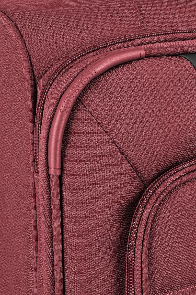 Travelite Skaii Rollenkoffer M Dehnfalte Rot