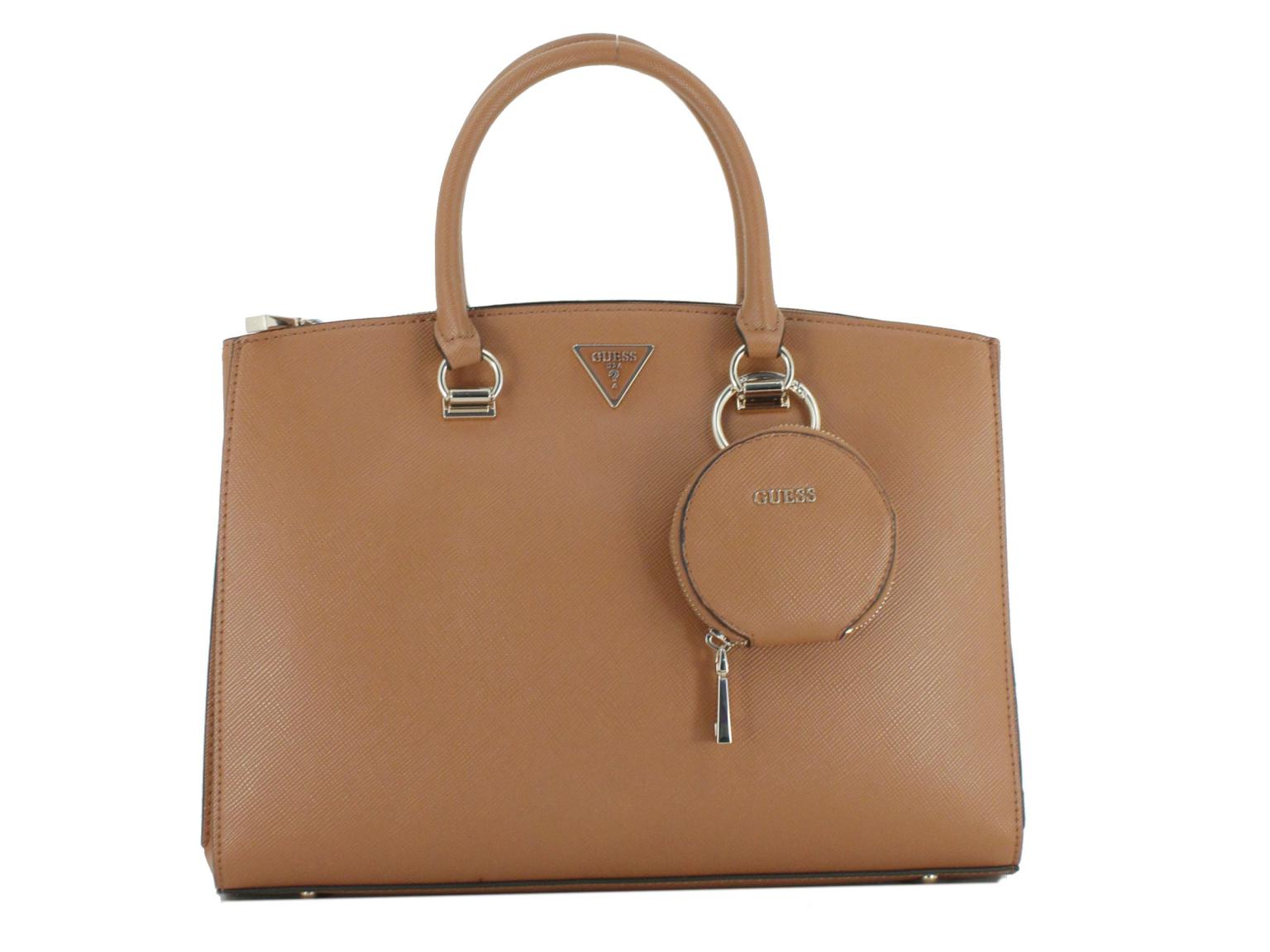 Trendsetter Light Cognac Braun Guess Alexie Henkeltasche Laptop Markenanhänger rund