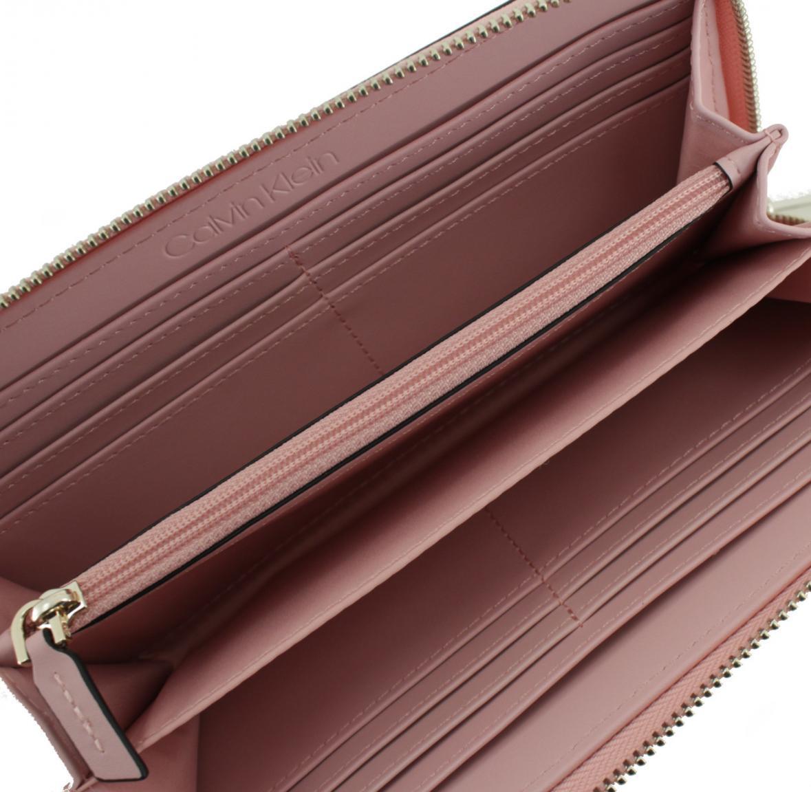 außergewöhnliche Damenbörse Calvin Klein Re-Lock Brown Sugar hellbraun