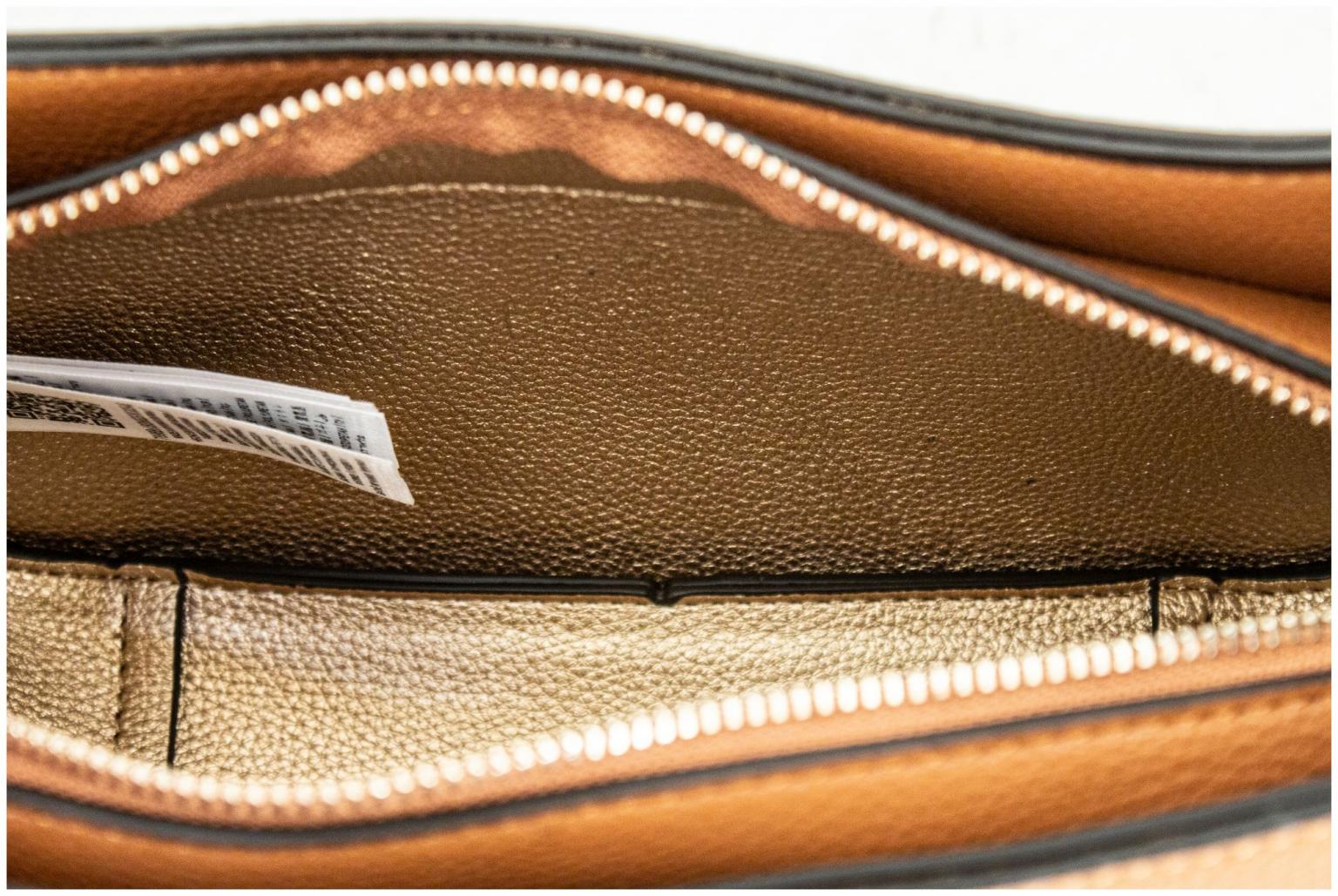 elegante Abendtasche Guess Meridian Mini dunkelbraun Mocha Logo
