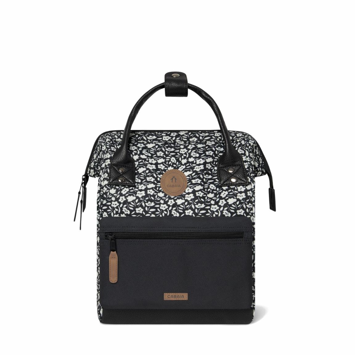 fröhlicher Tagesrucksack Adventurer Small Catane Black and White