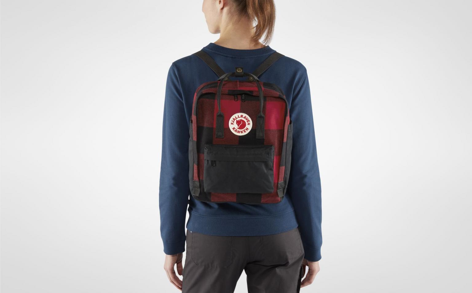 grauer Schulrucksack Fjällräven Kanken Re-Wool recyclete Wolle Granite Grey