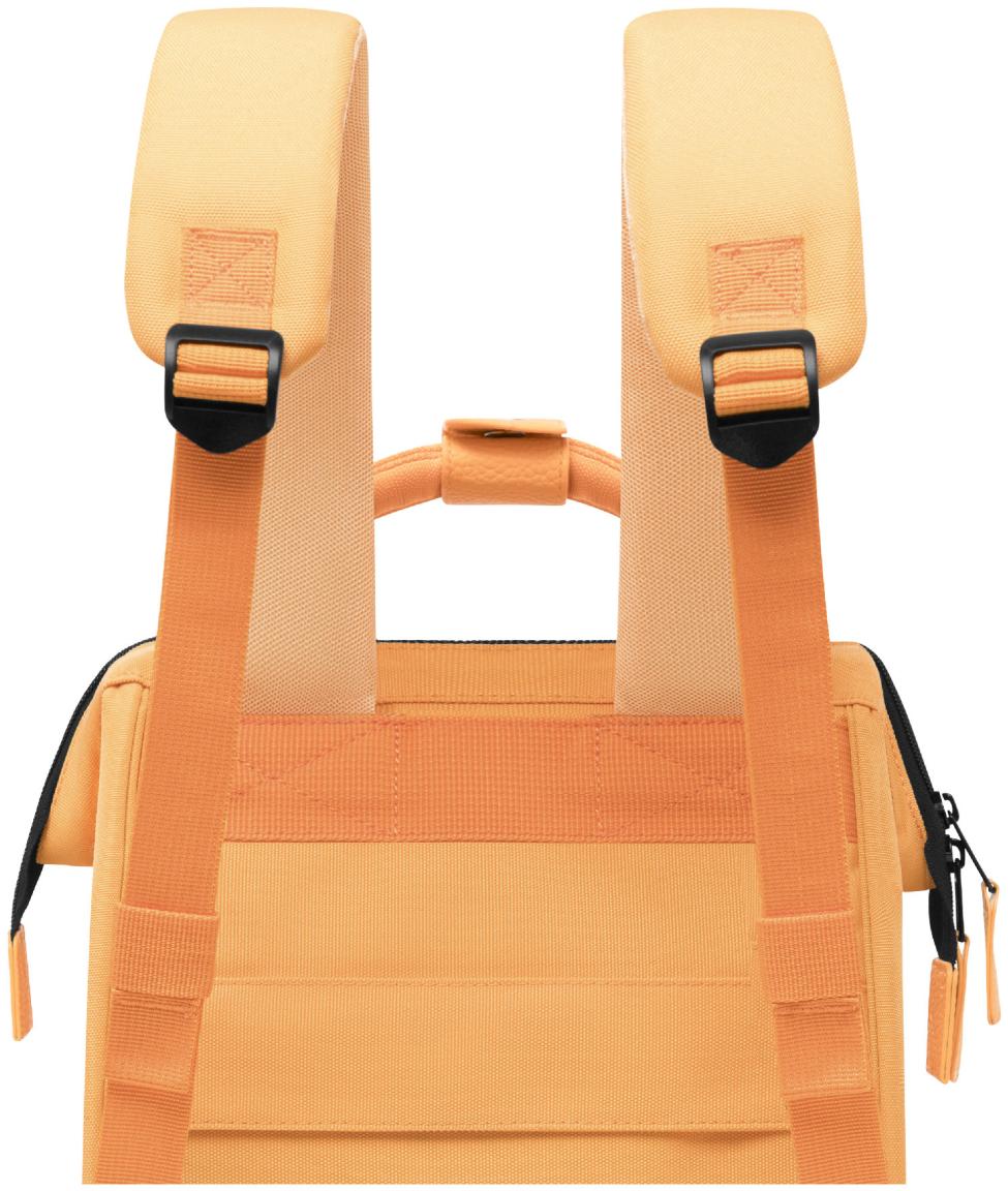 hellrosa Cabaia Backpack Patna Small Molle kariert Adventurer weiß