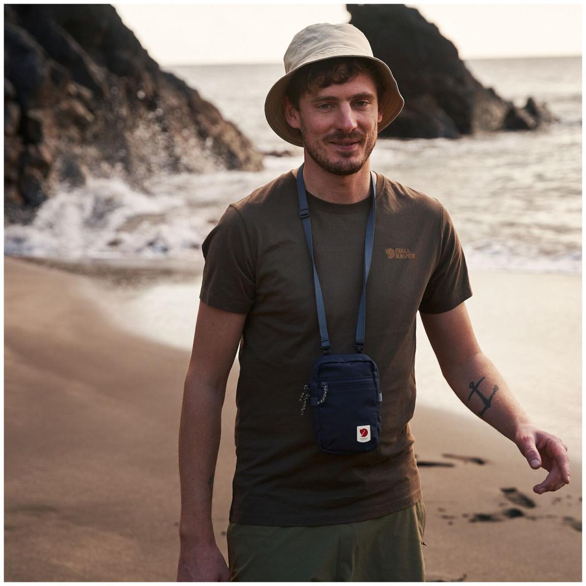 maritime Nylontasche klein Fjällräven High Coast Pocket Navy